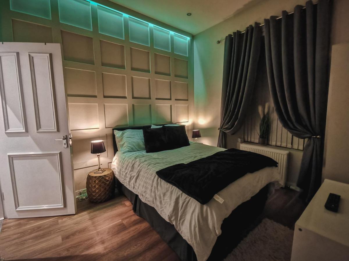 Luxurious 3 Bedroom Apartment: Heart Of Westend Glasgow Exterior foto